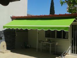 Τέντες με Βραχίονες