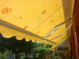 Τέντες με Βραχίονες Τέντες με Βραχίονες